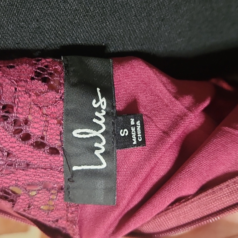 Lulu's Burgundy Lace Cut Out Dress, Size Small - Picture 6 of 8